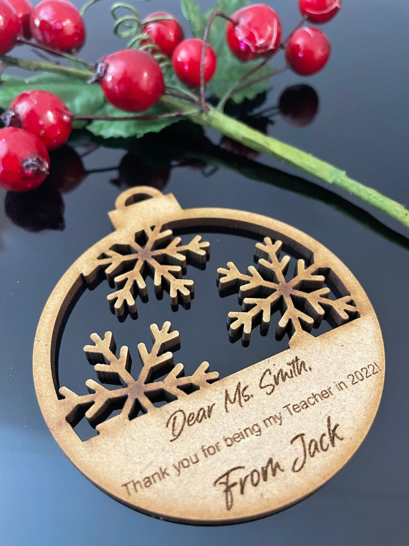 PERSONALISED TEACHER CHRISTMAS BAUBLE ORNAMENT HANGER | DOCORATION | XMAS | CUSTOM | PLYWOOD