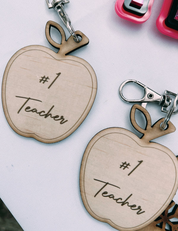 TEACHER APPRECIATION WOODEN APPLE KEYCHAIN | PRIMARY | BOY | GIRL | GIFT