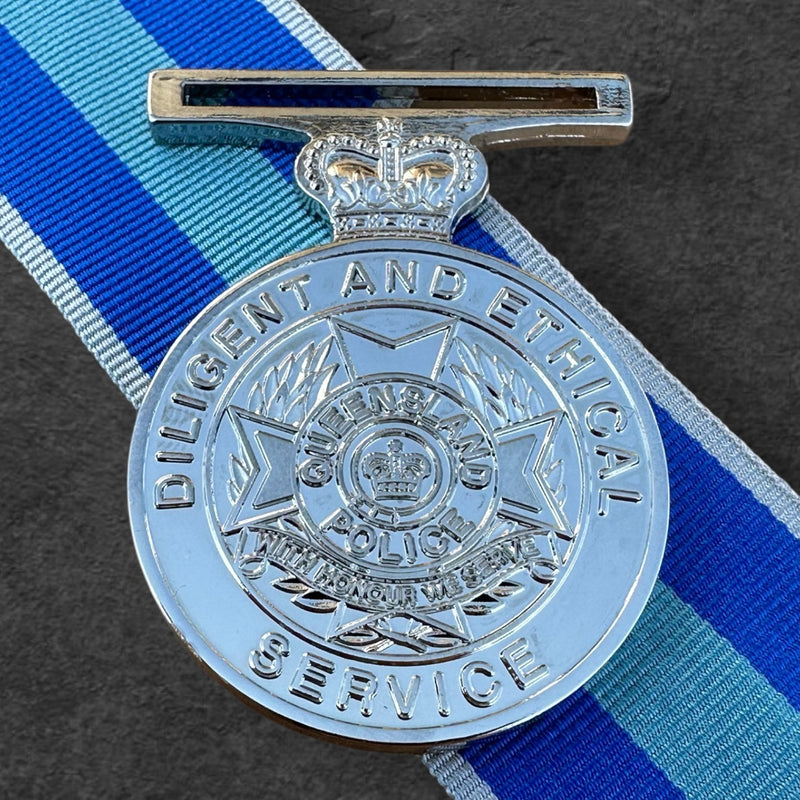 QPS Diligent & Ethical Service Medal | Full Size | Service